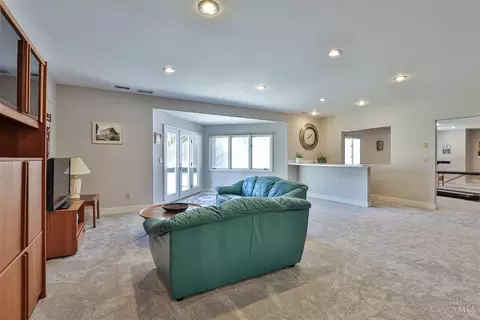 Living - 11630 Plumhill, Cincinnati, OH 45249 photo 6 of 8