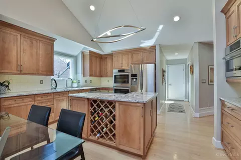 Kitchen - 11630 Plumhill, Cincinnati, OH 45249 photo 4 of 5