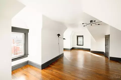 Other - 2233 Burnet Ave, Cincinnati, OH 45219 photo 7 of 12