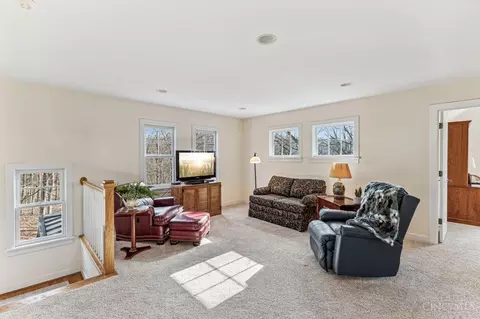Living - 3342 Michelles Whisper, Cincinnati, OH 45245 photo 6 of 7