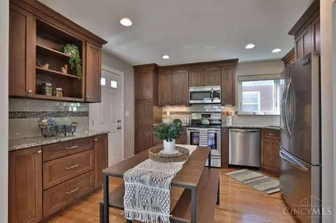 Kitchen - 9395 Opal Ct, Blue Ash, OH 45242 photo 1 of 5