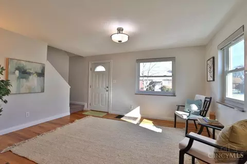 Bedroom - 9395 Opal Ct, Blue Ash, OH 45242 photo 1 of 8
