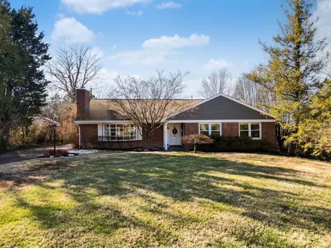 4219 Rose Hill Ave, Cincinnati, OH 45229