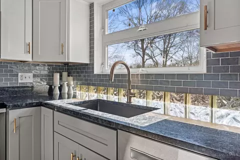 Kitchen - 311 Forest Ave, Wyoming, OH 45215 photo 4 of 6