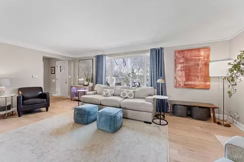 Living - 311 Forest Ave, Wyoming, OH 45215 photo 2 of 5