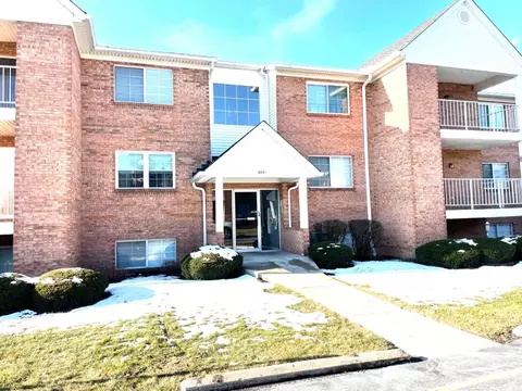 3241 Heritage Square Dr #69, Colerain Twp, OH 45251