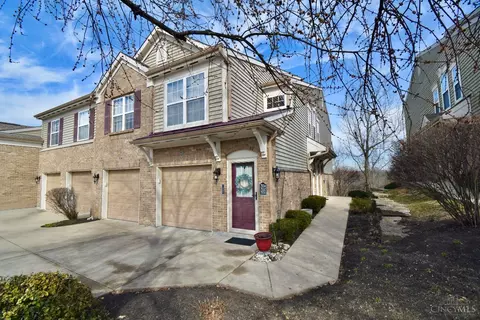 7554 Bridge Point Dr, Cincinnati, OH 45248