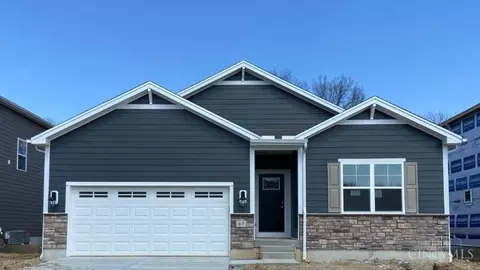 67 Marigold Ln, Amelia, OH 45102