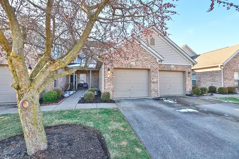 4695 Court Yard Dr, Mason, OH 45040