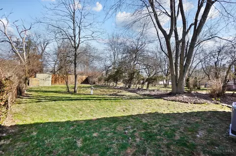 Exterior - 6728 Plainfield Rd, Silverton, OH 45236 photo 12 of 14