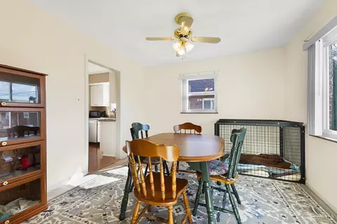 Dining - 6728 Plainfield Rd, Silverton, OH 45236 photo 1 of 2