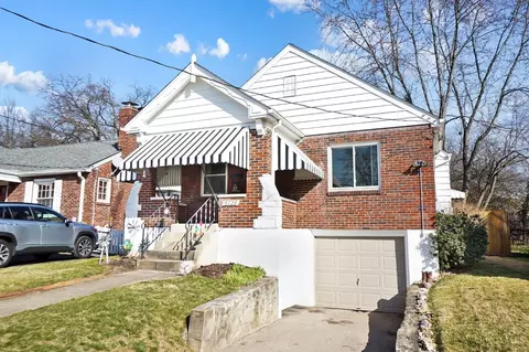 Exterior - 6728 Plainfield Rd, Silverton, OH 45236 photo 4 of 14
