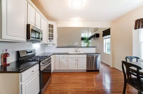 Kitchen - 2488 Oaktree Pl, Cincinnati, OH 45238 photo 2 of 3