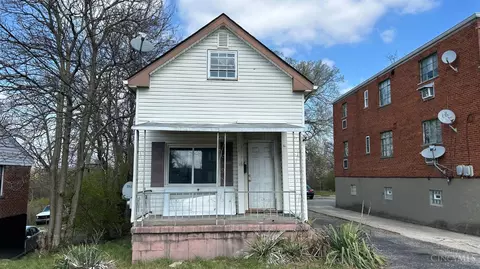 Exterior - 2734 N Bend Rd, Cincinnati, OH 45239 photo 4 of 4