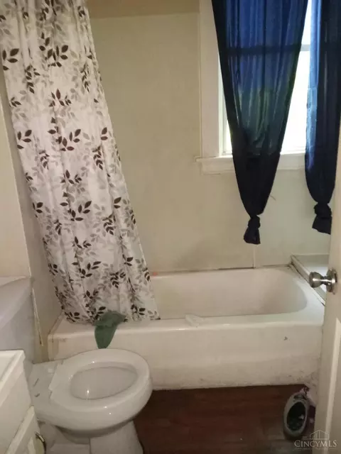 1675 First, Cincinnati, OH 45205 photo 8