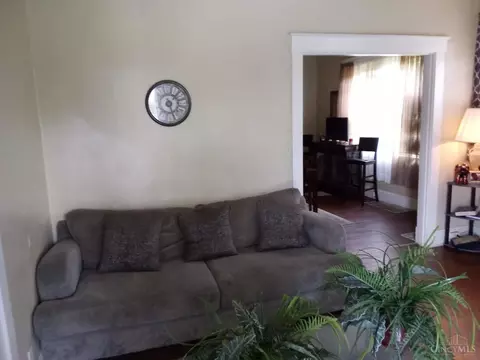 1675 First, Cincinnati, OH 45205 photo 3