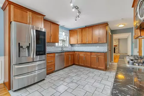 Kitchen - 6320 Stirrup Rd, Cincinnati, OH 45244 photo 1 of 4