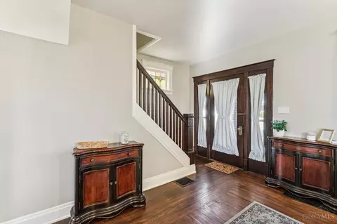 Entry Way - 3617 Darwin Ave, Cheviot, OH 45211 photo 1 of 2