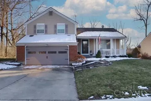 9293 Meadow Dr, Maineville, OH 45039