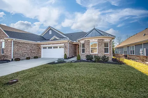 9480 Banyan Ct, Centerville, OH 45458