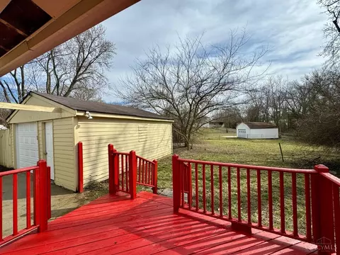 Exterior - 9568 Amarillo Ct, Cincinnati, OH 45231 photo 9 of 11