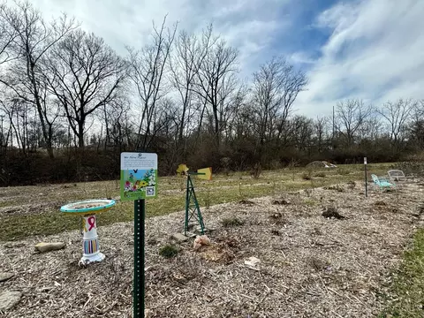View/Area - 9568 Amarillo Ct, Cincinnati, OH 45231 photo 2 of 2