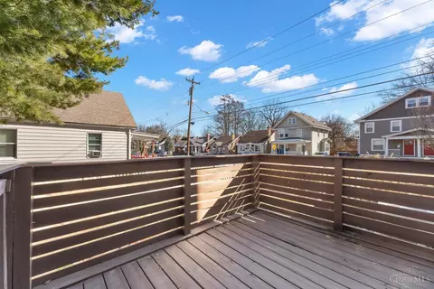 Exterior - 4300 Watterson St, Cincinnati, OH 45227 photo 6 of 12