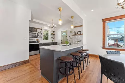 Kitchen - 4300 Watterson St, Cincinnati, OH 45227 photo 1 of 5