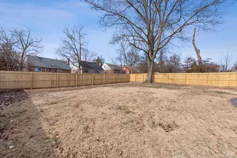 Exterior - 6267 Elbrook Ave, Golf Manor, OH 45237 photo 8 of 9