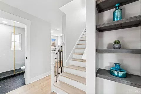 Entry Way - 6267 Elbrook Ave, Golf Manor, OH 45237 photo 1 of 3
