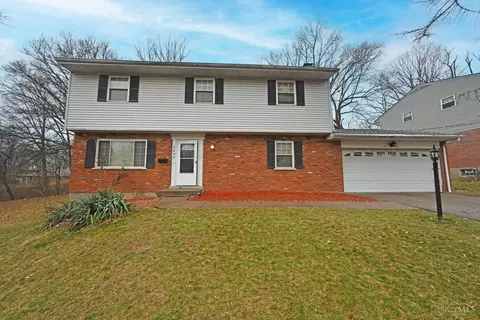 2430 Whitewood Ln, Cincinnati, OH 45239