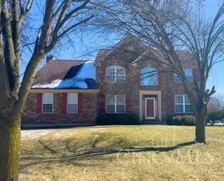 5182 Harvestdale Dr, Mason, OH 45040