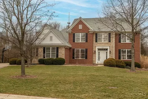 6586 Miami Trails Dr, Loveland, OH 45140