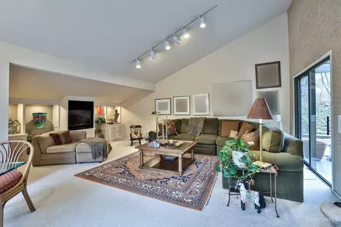 5830 Salem Rd, Cincinnati, OH 45230 photo 8