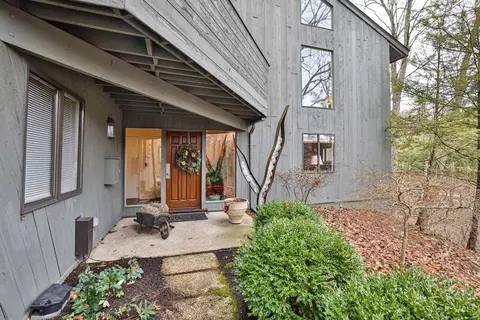 5830 Salem Rd, Cincinnati, OH 45230 photo 2