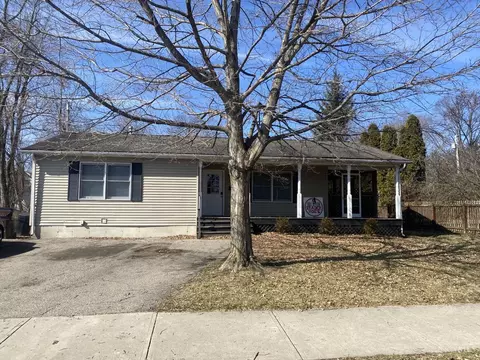 418 Poplar St, Oxford, OH 45056