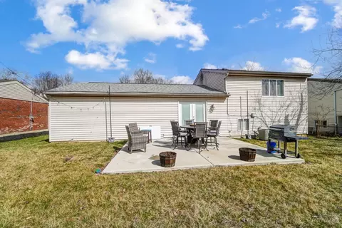 1432 Hazelgrove Dr, Cincinnati, OH 45240 photo 26