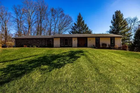 10772 Swiss Lake Dr, Harrison, OH 45030