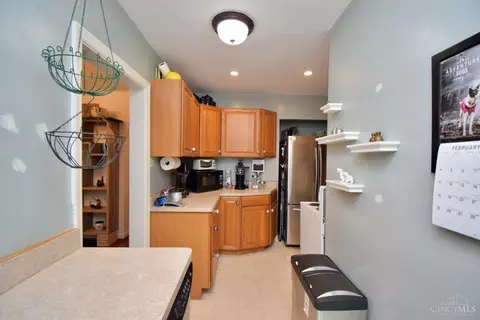 Kitchen - 7007 Grace Ave, Cincinnati, OH 45227 photo 4 of 4