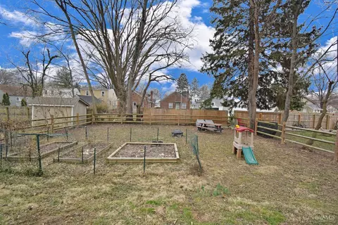 View/Area - 7007 Grace Ave, Cincinnati, OH 45227 photo 1 of 1