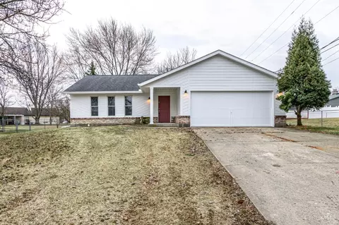 255 Woodsdale Dr, Monroe, OH 45050