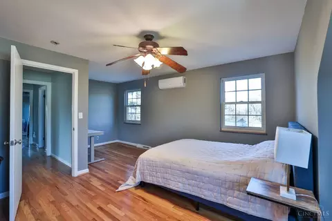 Bedroom - 5573 Mapleridge Dr, Cincinnati, OH 45227 photo 8 of 8
