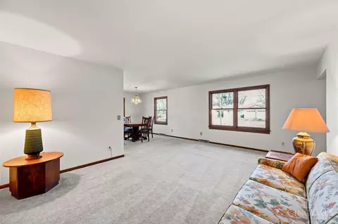 Living - 1907 Fullerton Dr, Cincinnati, OH 45240 photo 7 of 8
