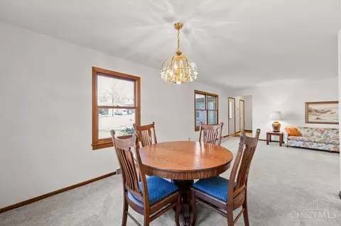 Dining - 1907 Fullerton Dr, Cincinnati, OH 45240 photo 2 of 3