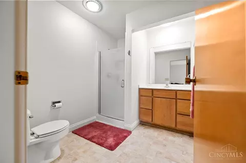 Bath - 1907 Fullerton Dr, Cincinnati, OH 45240 photo 2 of 3