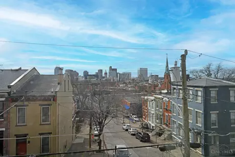 View/Area - 324 Milton St, Cincinnati, OH 45202 photo 2 of 2