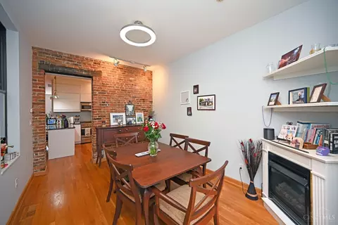 Dining - 324 Milton St, Cincinnati, OH 45202 photo 3 of 3