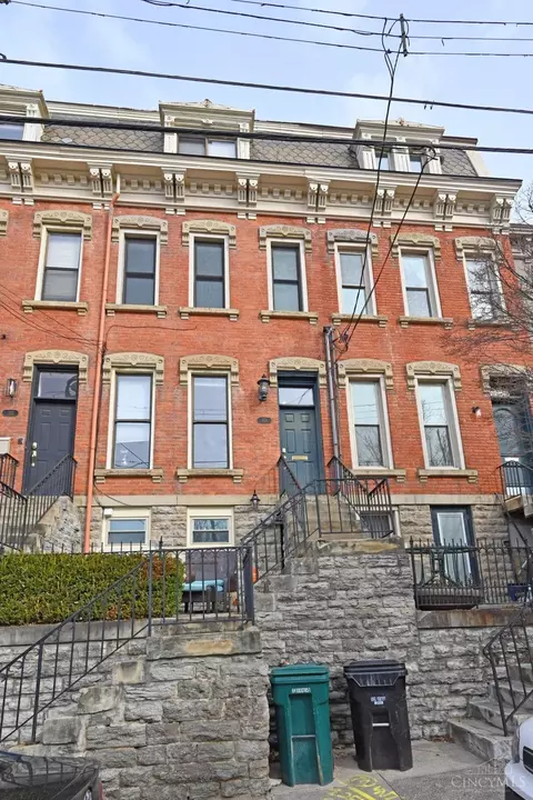 Exterior - 324 Milton St, Cincinnati, OH 45202 photo 2 of 4