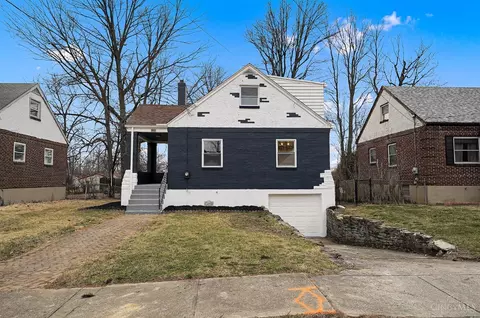 1270 Prospect Pl, Cincinnati, OH 45231