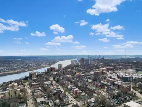View/Area - 2715 Hackberry St, Cincinnati, OH 45206 photo 5 of 5
